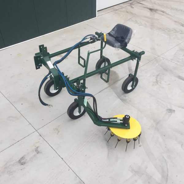Single Row Berry Weeder (1 Arm 20″ Disc) - Image 3